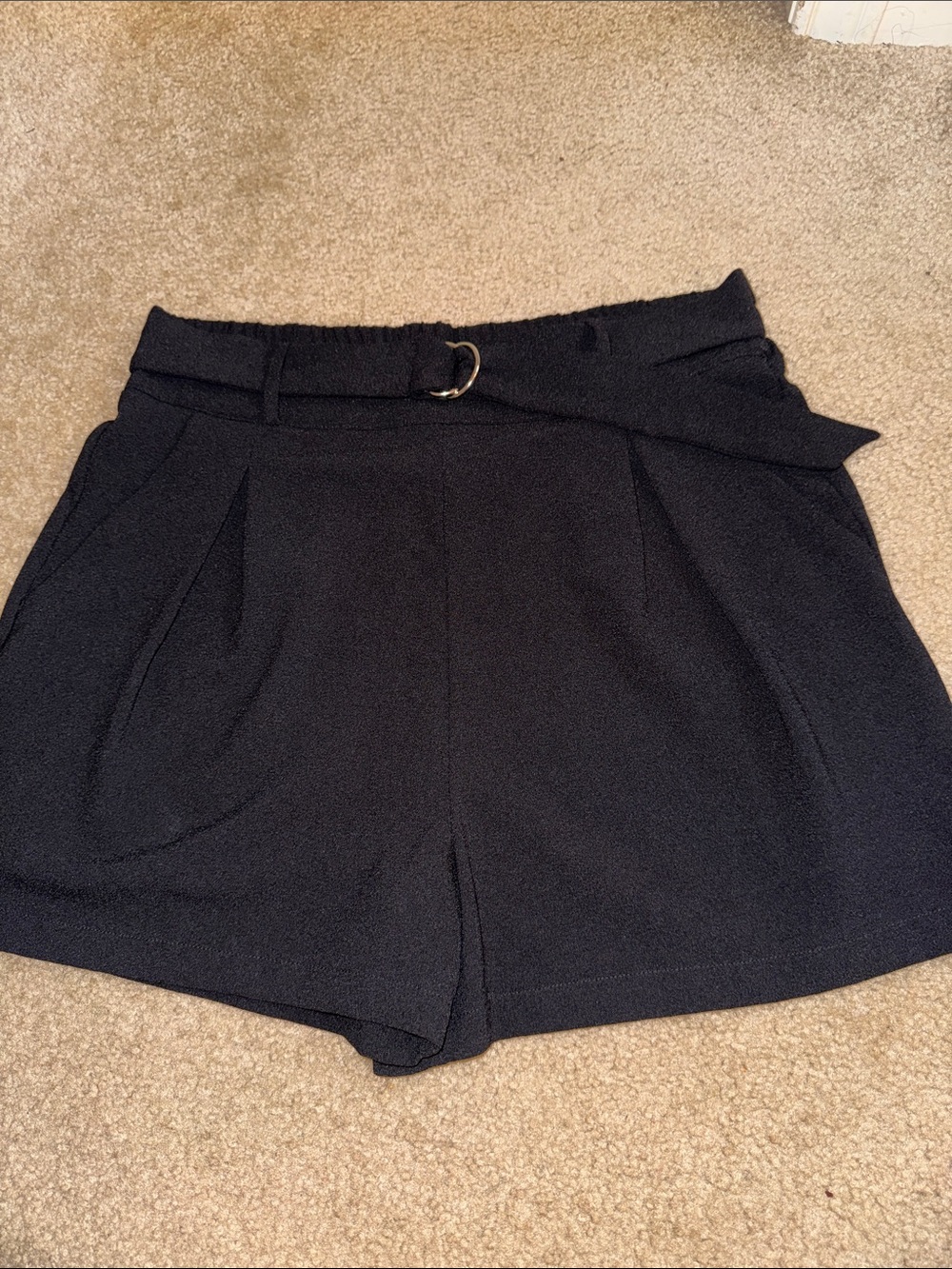 Black High-Waist Tie Belt Shorts - Size Large